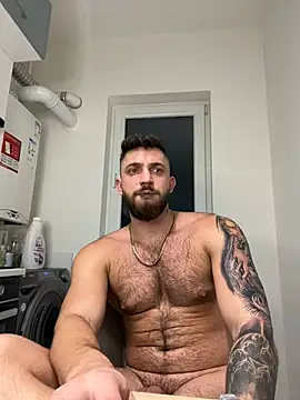 Snapshot of LoveIsBlind_ chatting on 15, 12, 2024 LoveIsBlind  online show from 15, 12, 2024