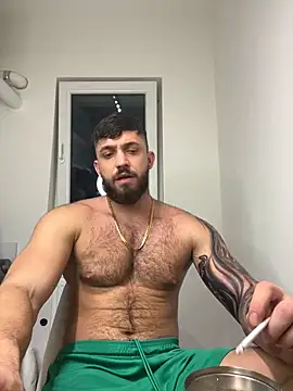 Snapshot of LoveIsBlind_ chatting on 19, 12, 2024 LoveIsBlind  online show from 19, 12, 2024