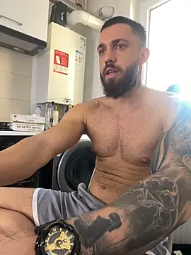 Snapshot of LoveIsBlind_ chatting on 10, 10, 2025 LoveIsBlind  online show from 10, 10, 2025