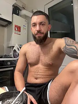 Snapshot of LoveIsBlind_ chatting on 19, 10, 2025 LoveIsBlind  online show from 19, 10, 2025