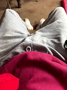 Snapshot of josle24 chatting on 25, 9, 2025 josle24 online show from 25, 9, 2025