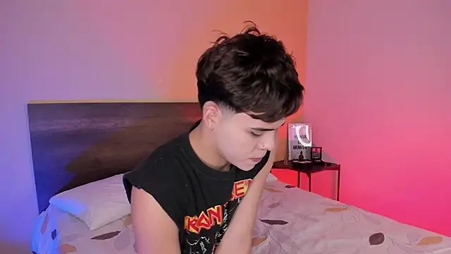 justinbiler online show from 7, 2, 2025