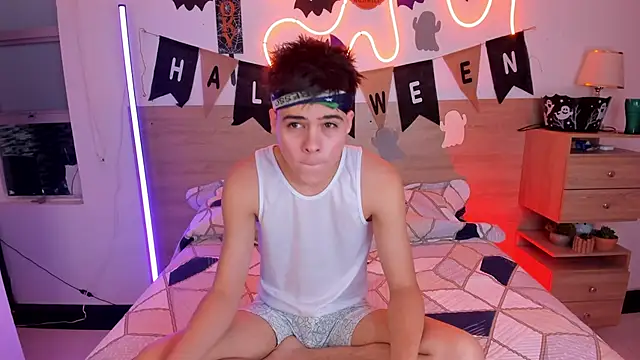 justinbiler online show from 26, 10, 2025