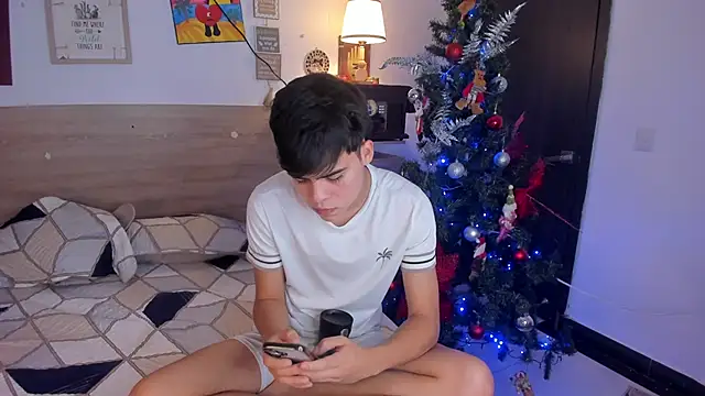 justinbiler online show from 15, 12, 2025