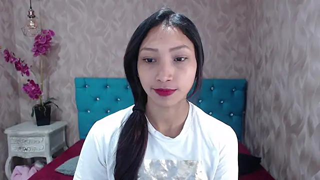 Snapshot of MadelineDoll chatting on 18, 1, 2025 MadelineDoll online show from 18, 1, 2025
