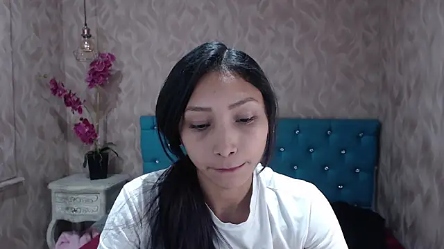 Snapshot of MadelineDoll chatting on 18, 1, 2025 MadelineDoll online show from 18, 1, 2025