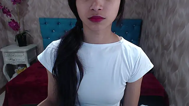 Snapshot of MadelineDoll chatting on 21, 1, 2025 MadelineDoll online show from 21, 1, 2025