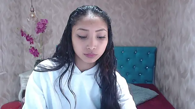Snapshot of MadelineDoll chatting on 23, 2, 2025 MadelineDoll online show from 23, 2, 2025