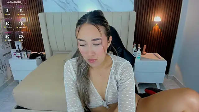 CAMILAGRAY online show from 29, 5, 2026
