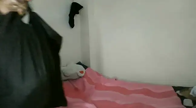 Ivon-09 online show from 28, 1, 2025