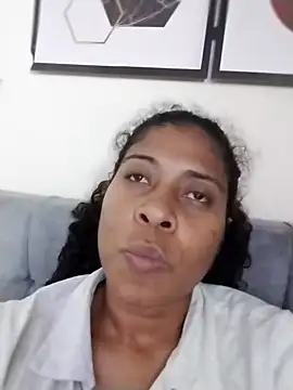 Ivon-09 online show from 17, 2, 2025