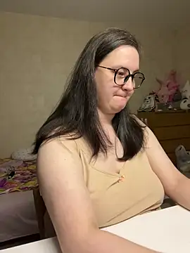 hungry1bunny online show from 7, 1, 2025