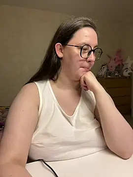 hungry1bunny online show from 4, 2, 2025