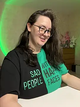 hungry1bunny online show from 13, 2, 2025