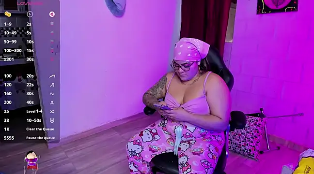 Sharon hils online show from 7, 12, 2024