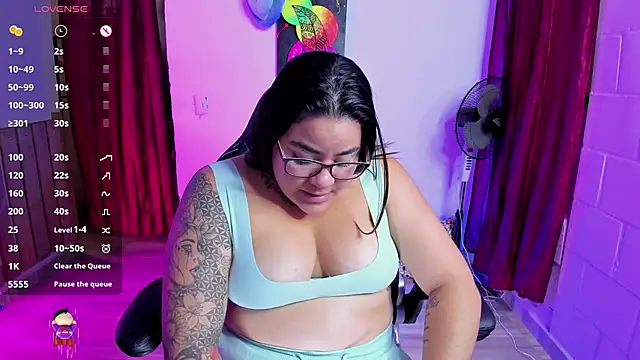 Sharon hils online show from 6, 2, 2025