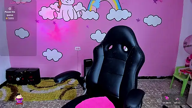 Sharon hils online show from 10, 4, 2026