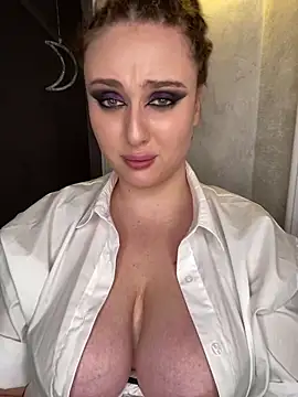 AnnaRichmond online show from 17, 2, 2025