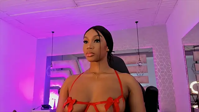 ChaynnaCooper online show from 14, 2, 2025