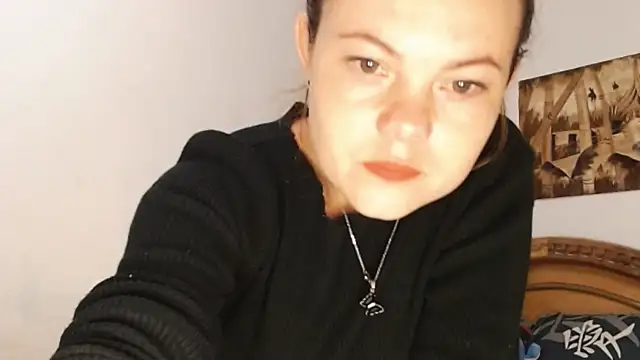 Ruby Klarc online show from 14, 1, 2025