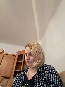 Malichkaanna30 online show from 18, 1, 2025