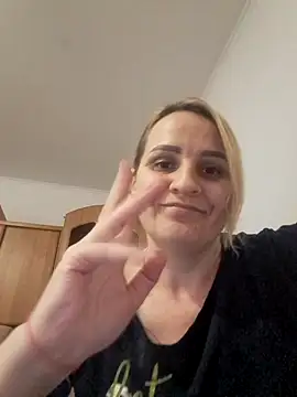 Malichkaanna30 online show from 19, 1, 2025