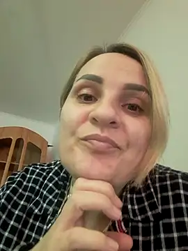 Malichkaanna30 online show from 8, 2, 2025