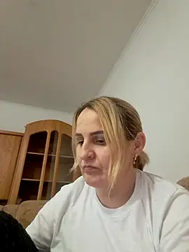 Malichkaanna30 online show from 26, 2, 2025