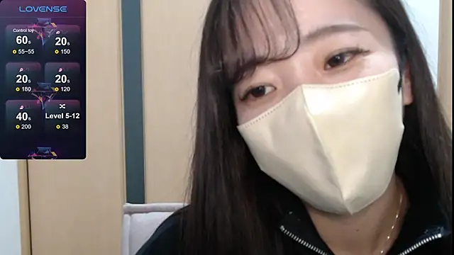 Rio chan  online show from 5, 1, 2025