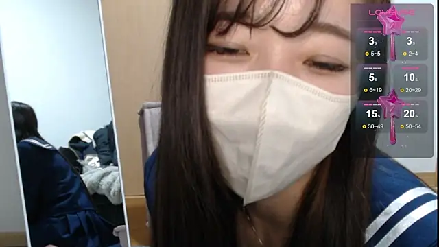 Rio chan  online show from 11, 2, 2025