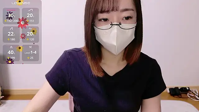 Rio chan  online show from 27, 10, 2025