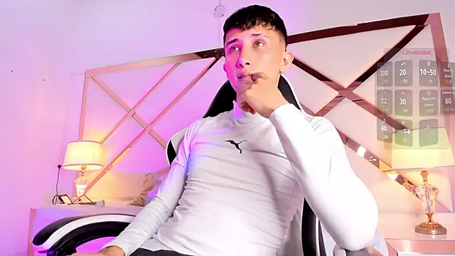 Snapshot of rome_hard chatting on 24, 2, 2026 rome hard online show from 24, 2, 2026