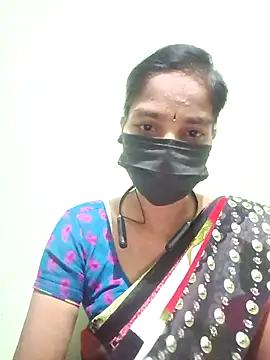 Snapshot of anusiya01 chatting on 18, 2, 2025 anusiya01 online show from 18, 2, 2025