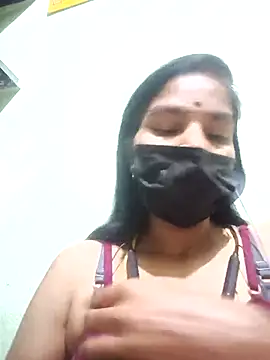 Snapshot of anusiya01 chatting on 18, 9, 2025 anusiya01 online show from 18, 9, 2025