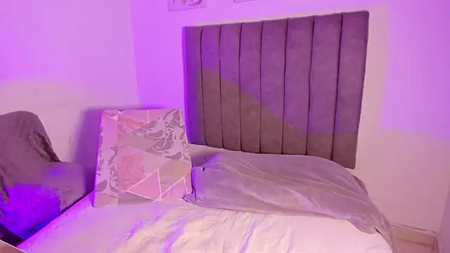 sarah  bigboobs online show from 15, 2, 2026