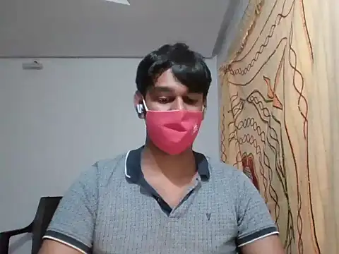 Snapshot of brownguy1234 chatting on 17, 1, 2025 brownguy1234 online show from 17, 1, 2025