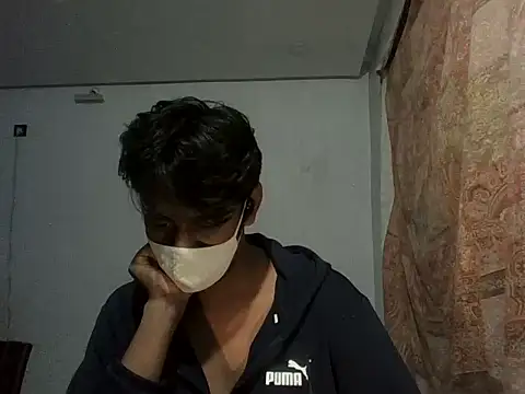 Snapshot of brownguy1234 chatting on 25, 1, 2025 brownguy1234 online show from 25, 1, 2025