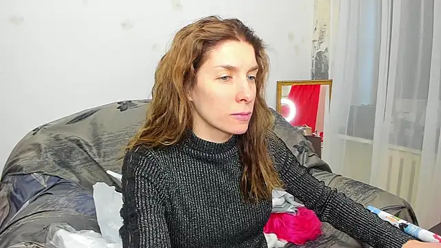 Snapshot of YourSuperModel chatting on 25, 12, 2024 YourSuperModel online show from 25, 12, 2024