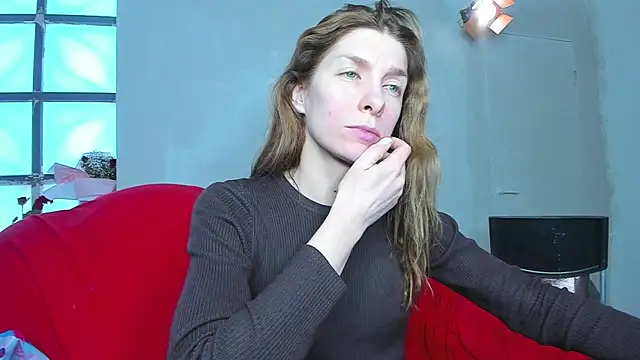 Snapshot of YourSuperModel chatting on 18, 2, 2025 YourSuperModel online show from 18, 2, 2025