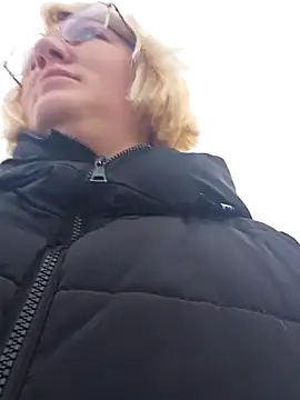 -Schweppes- online show from 15, 1, 2025