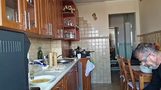 Snapshot of axecoman60 chatting on 7, 3, 2025 axecoman60 online show from 7, 3, 2025