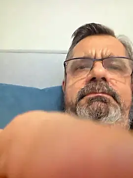 axecoman60 online show from 16, 1, 2026