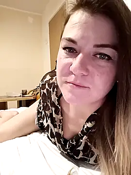 Snapshot of LunikaLunaX chatting on 16, 2, 2025 LunikaLunaX online show from 16, 2, 2025
