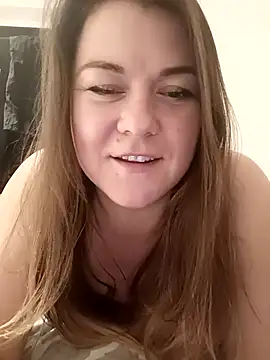Snapshot of LunikaLunaX chatting on 11, 1, 2026 LunikaLunaX online show from 11, 1, 2026