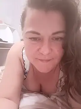 Snapshot of LunikaLunaX chatting on 13, 6, 2026 LunikaLunaX online show from 13, 6, 2026