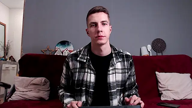 Chris Brien online show from 7, 12, 2024