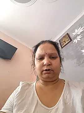 Kavya kapoor online show from 9, 3, 2025