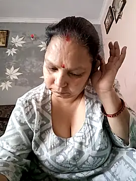 Kavya kapoor online show from 18, 3, 2025