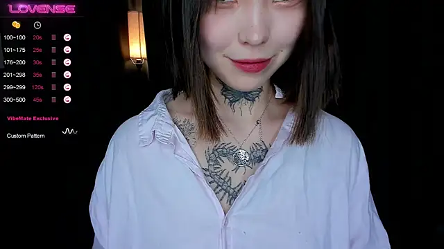 Snapshot of Dark_Ester chatting on 22, 12, 2024 Dark Ester online show from 22, 12, 2024