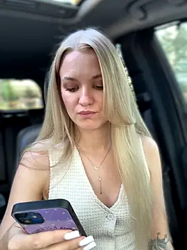 Devill Angel  online show from 11, 9, 2025